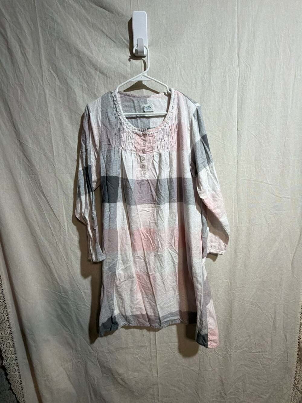 Casual Nights Women's Plaid Flannel Snap Front Long Sleeve Nightgown